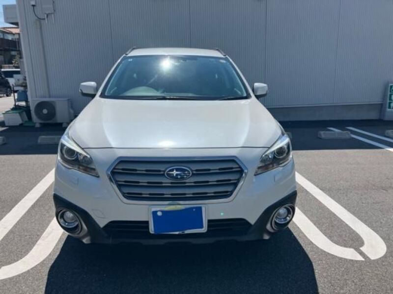 LEGACY OUTBACK-0