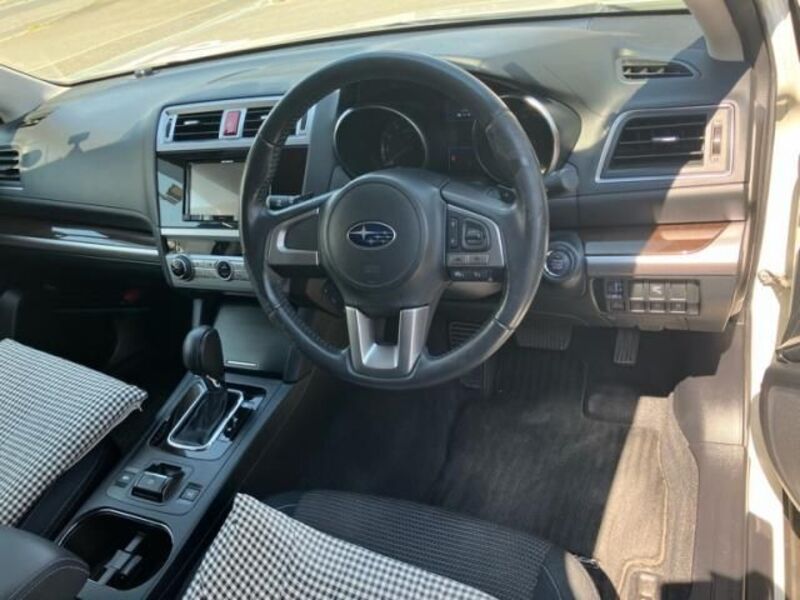 LEGACY OUTBACK