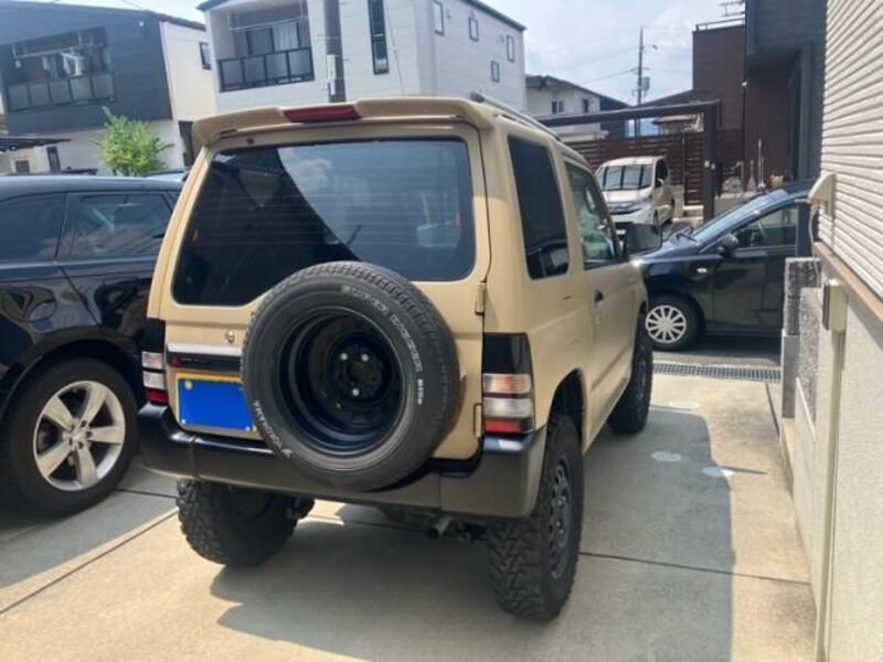 PAJERO MINI