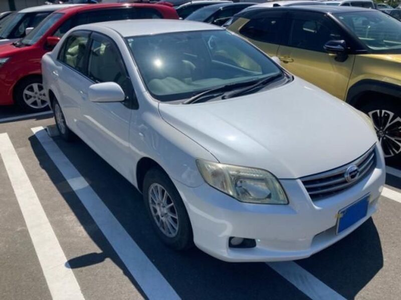 COROLLA AXIO