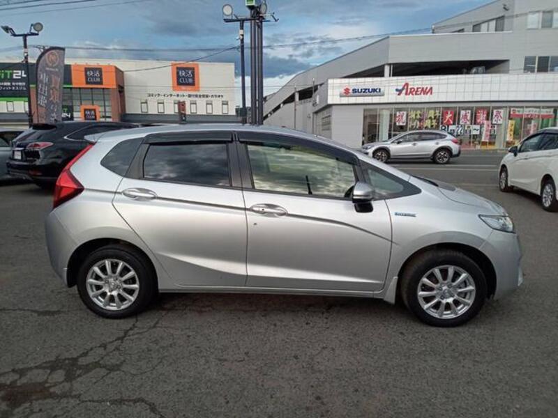 FIT HYBRID