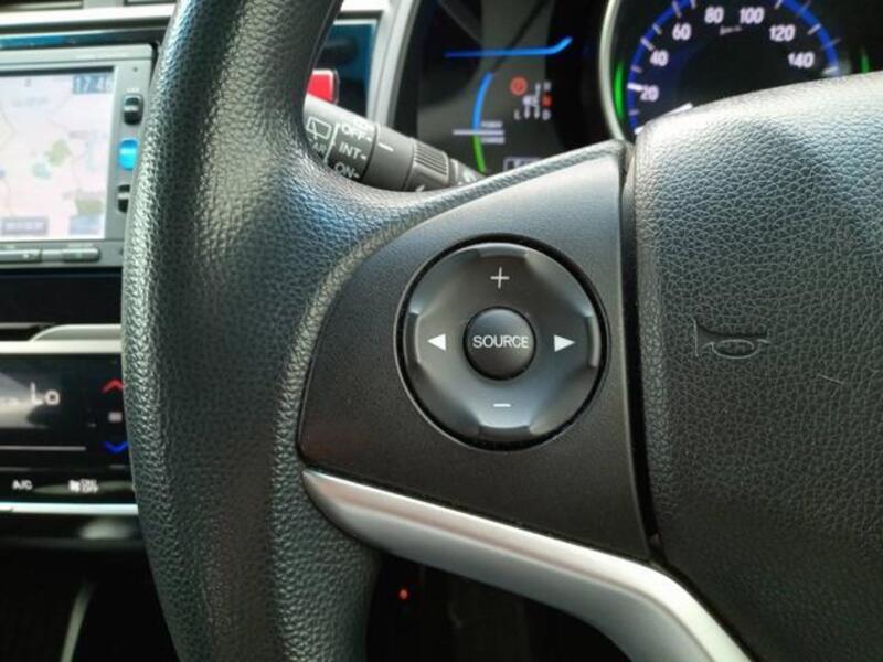 FIT HYBRID