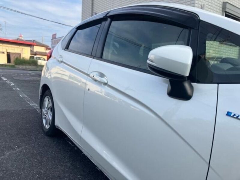 FIT HYBRID