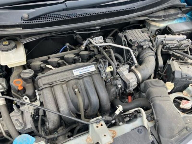 FIT HYBRID