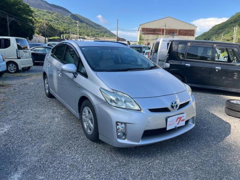 PRIUS-0