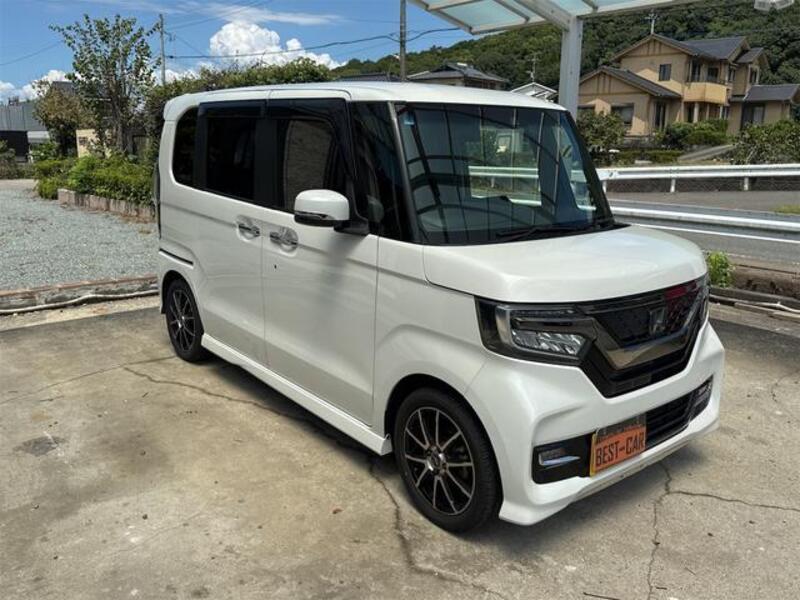 N BOX CUSTOM