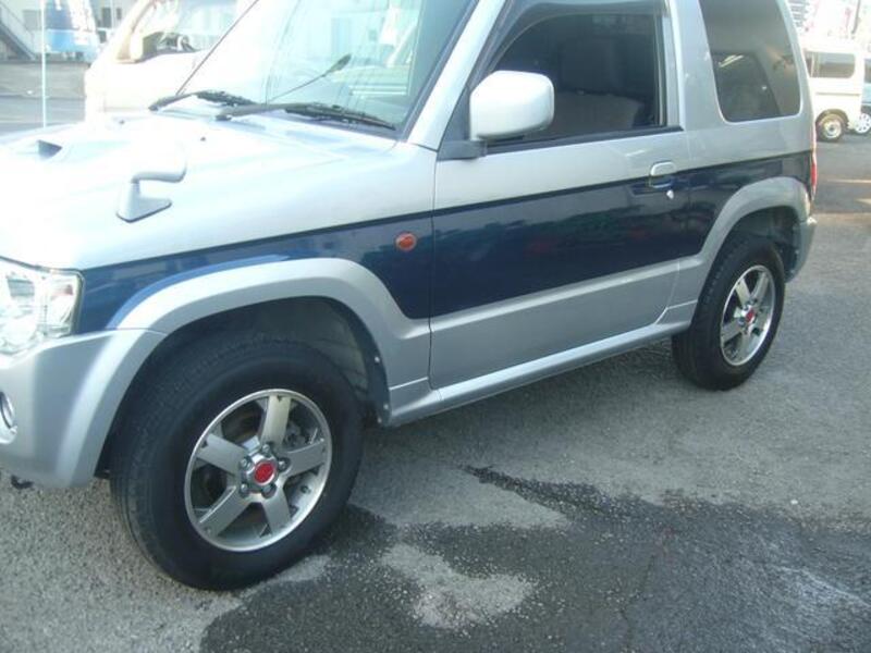 PAJERO MINI