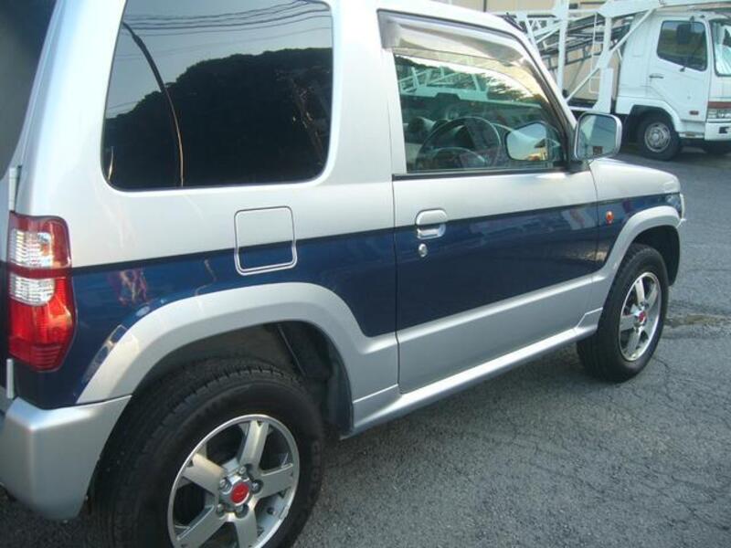 PAJERO MINI