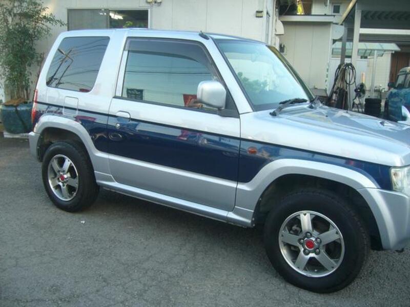 PAJERO MINI