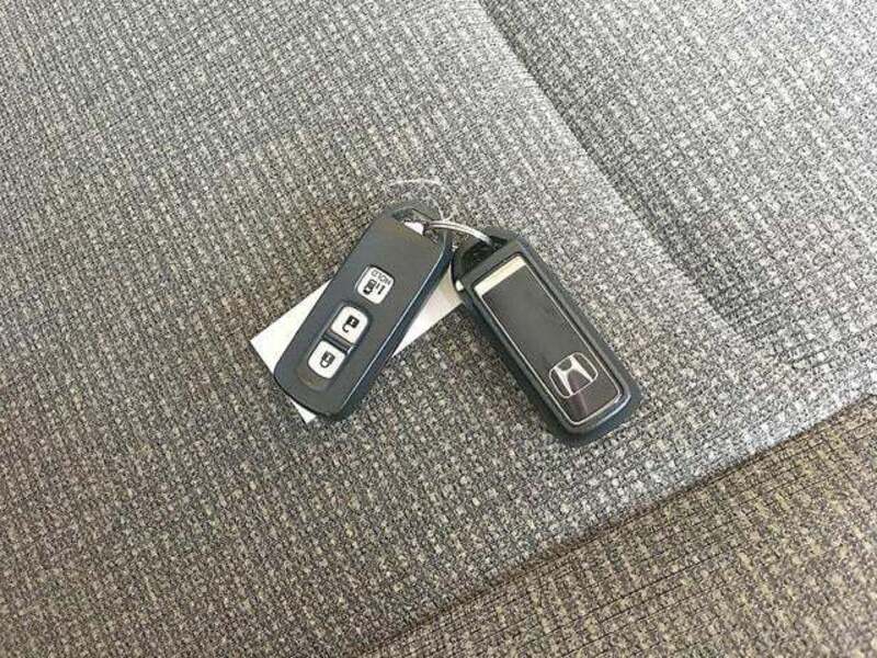 N BOX