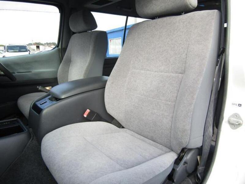 HIACE WAGON
