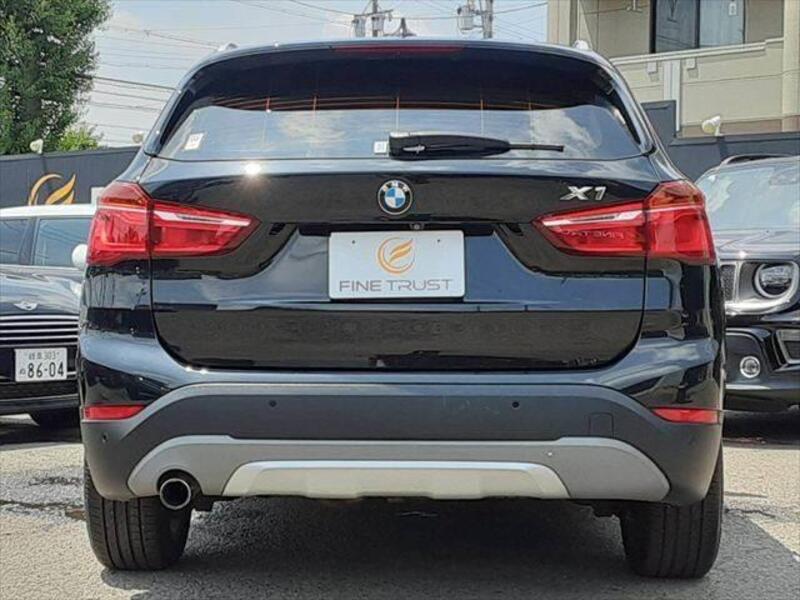 X1