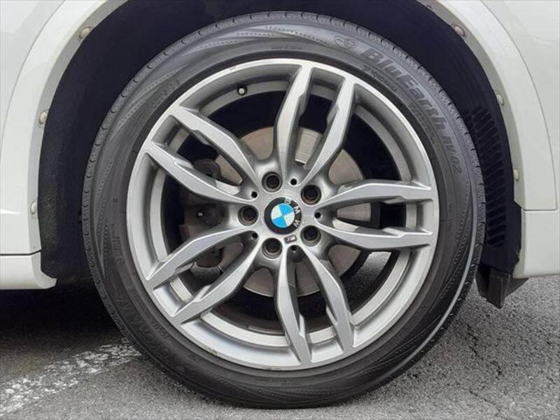 X4