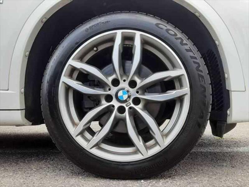 X4