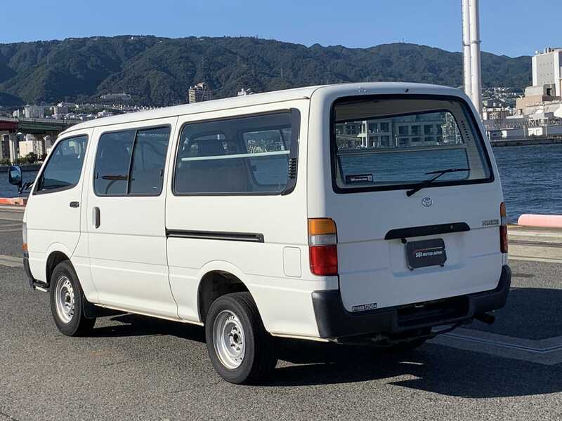 HIACE VAN