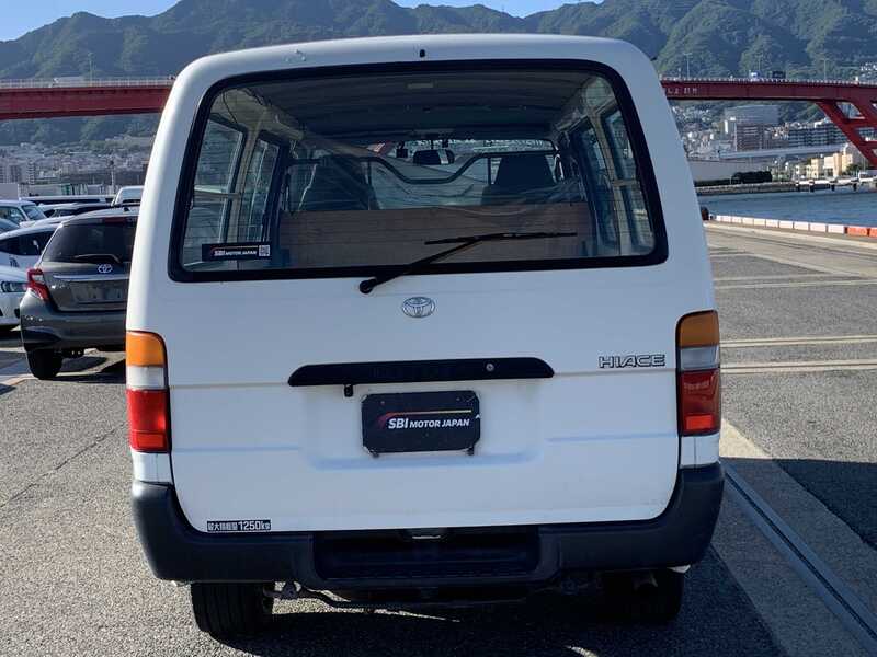 HIACE VAN