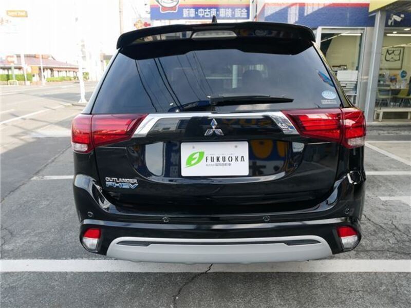 OUTLANDER PHEV