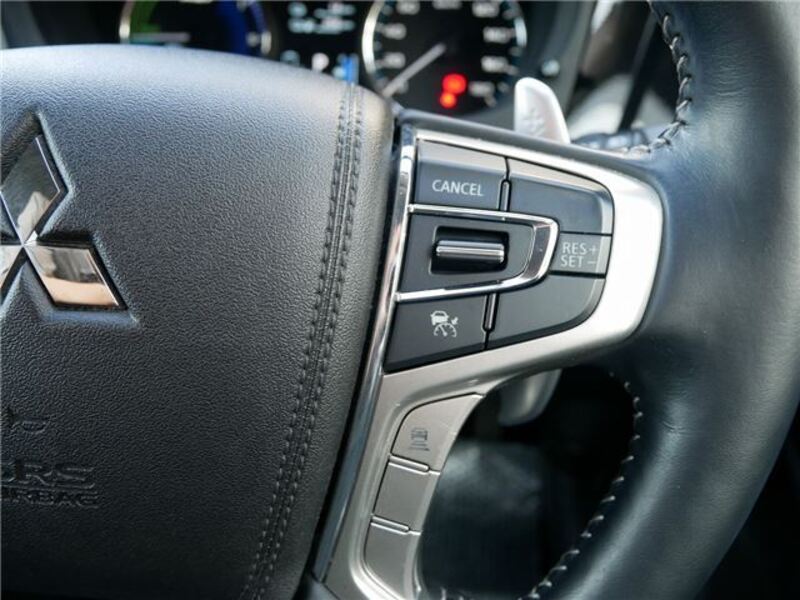 OUTLANDER PHEV