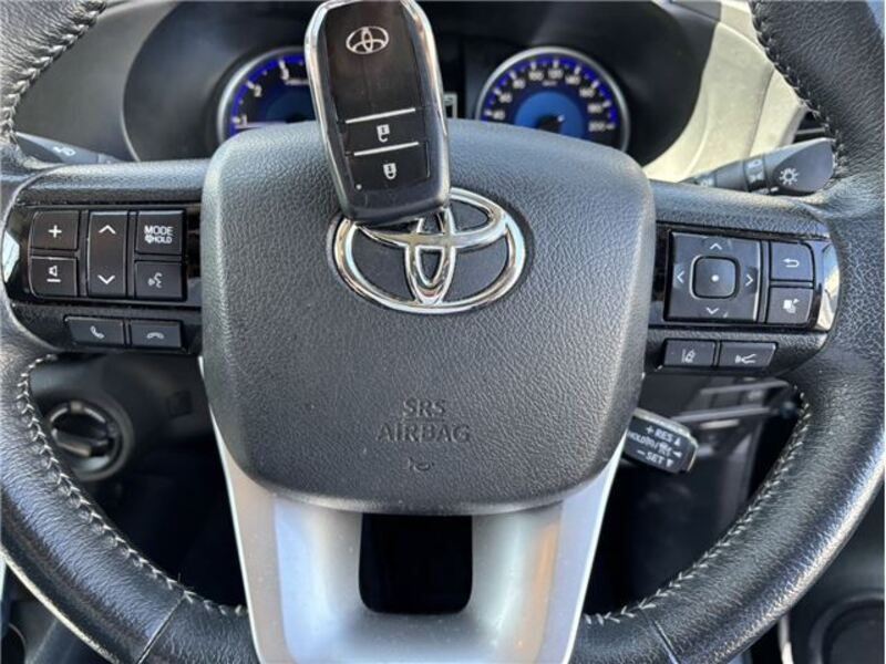HILUX