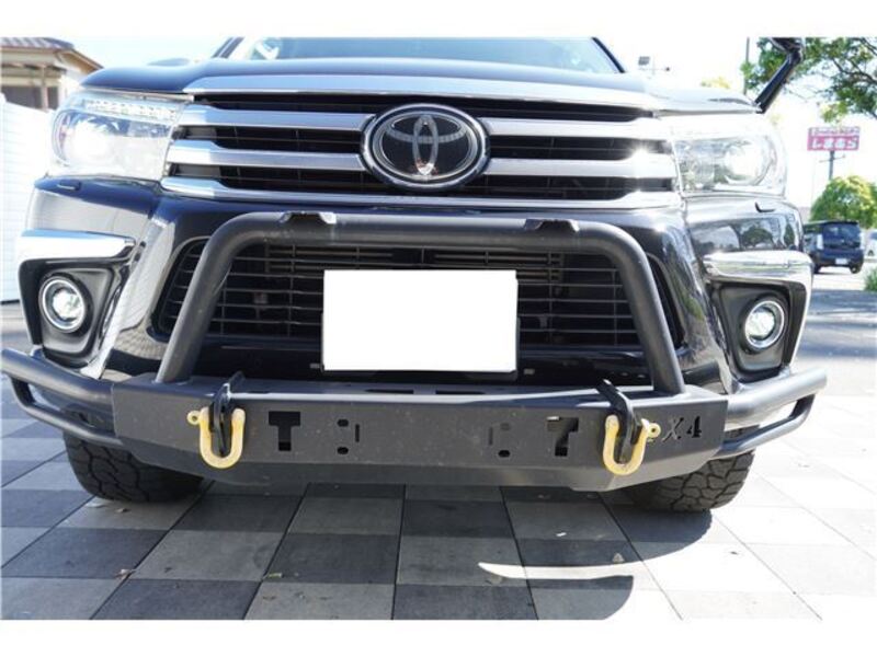 HILUX