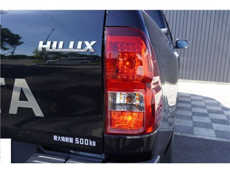HILUX