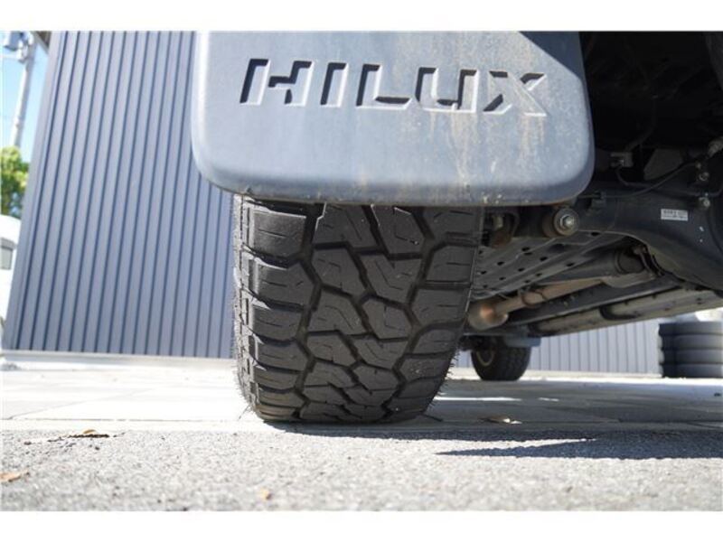 HILUX