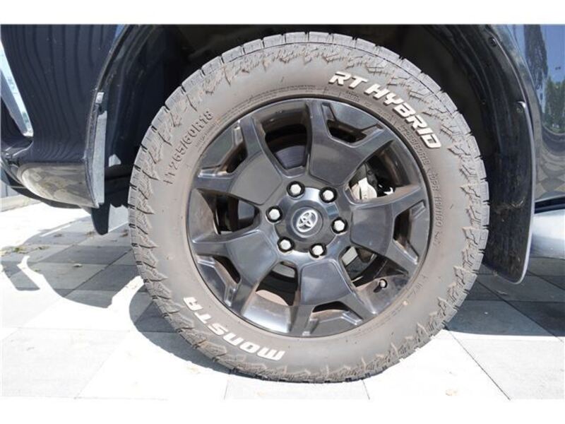 HILUX