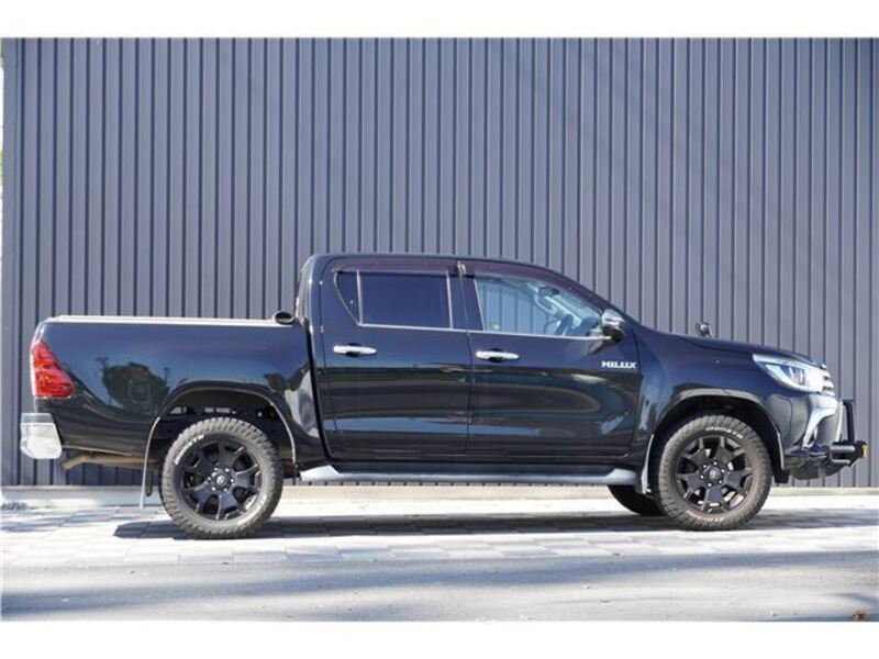 HILUX