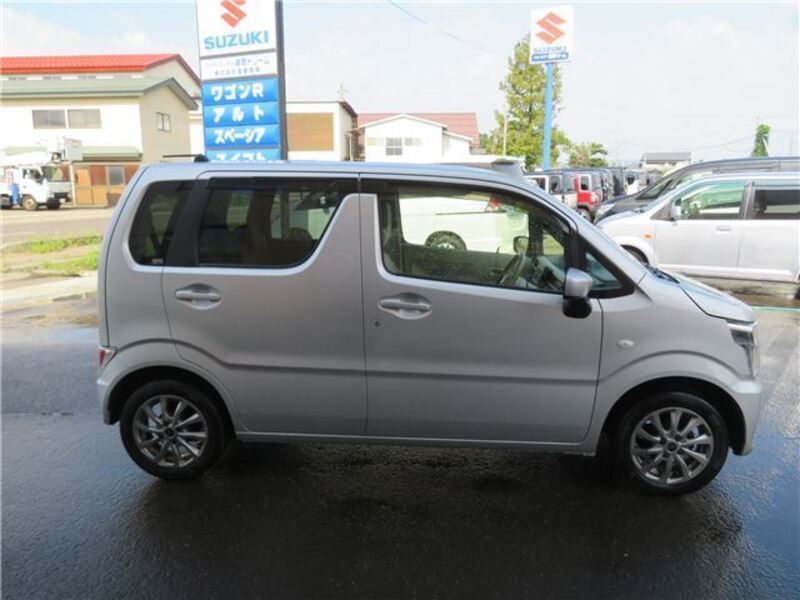 WAGON R