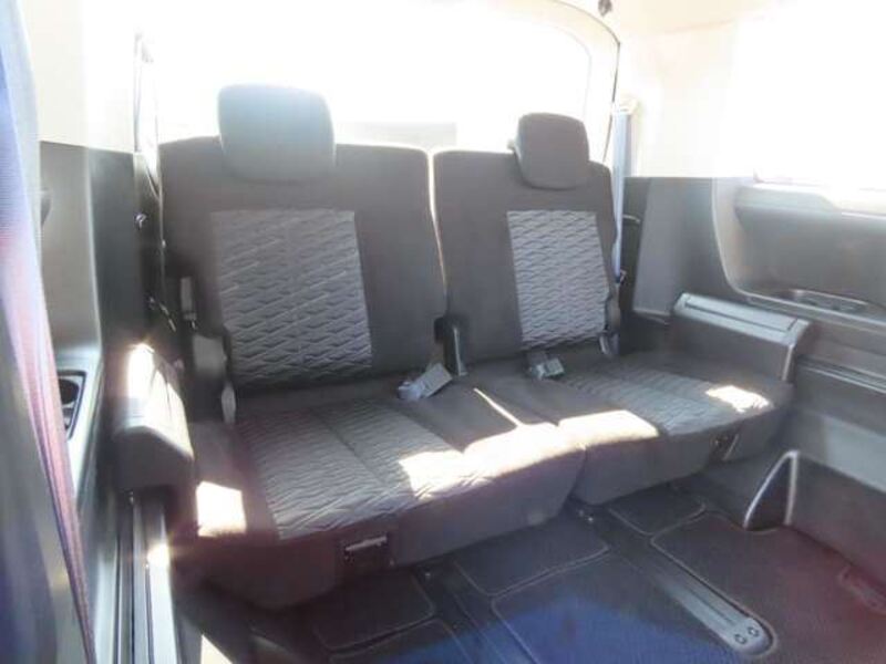 DELICA D5