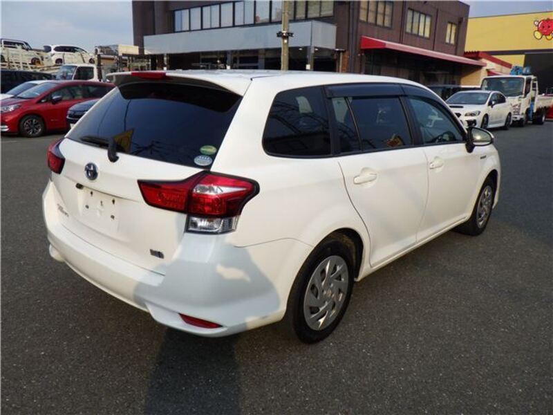 COROLLA FIELDER