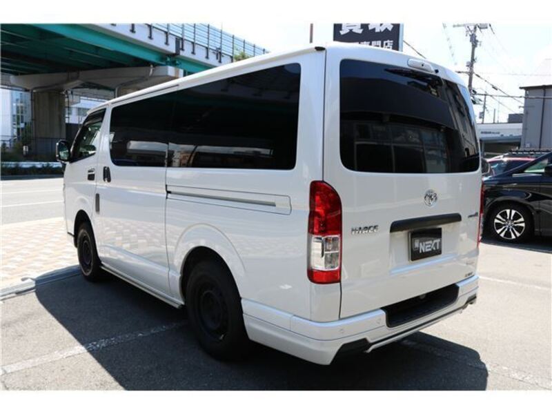 HIACE