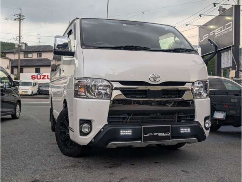 HIACE VAN