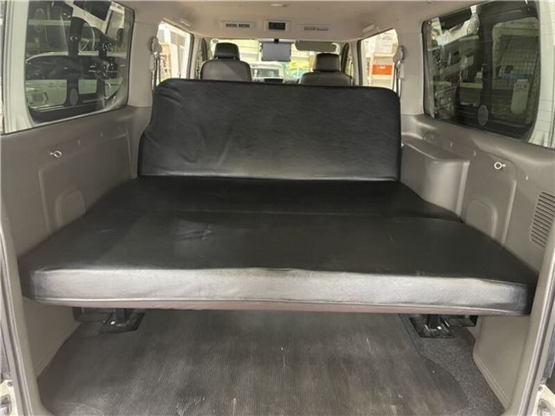 NV350 CARAVAN