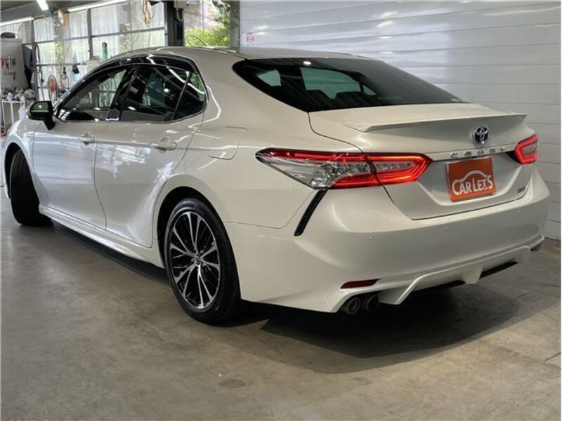 CAMRY