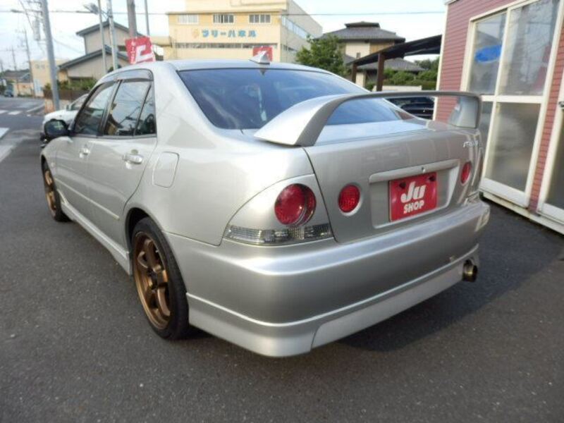 ALTEZZA