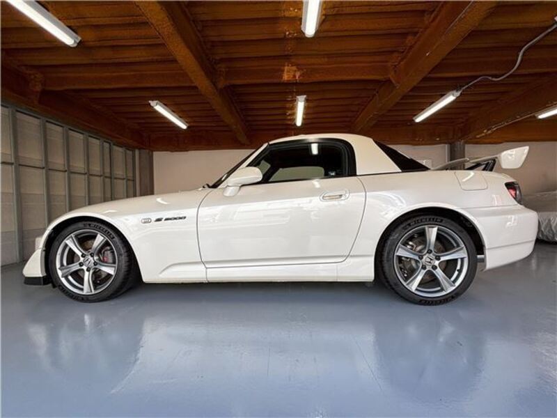 S2000
