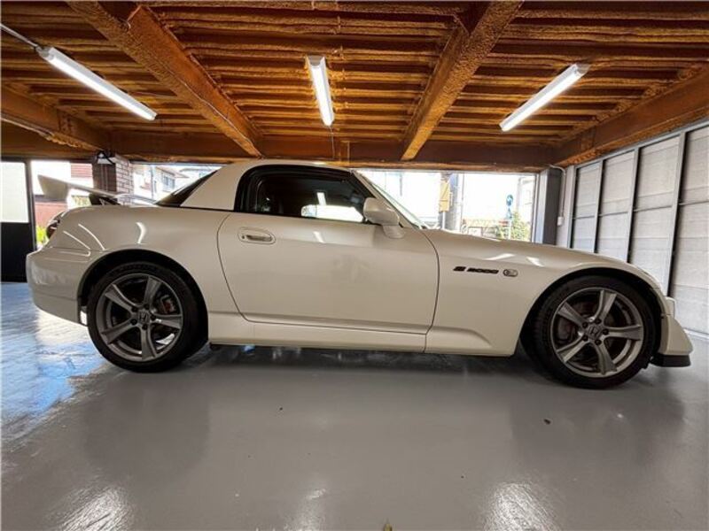 S2000