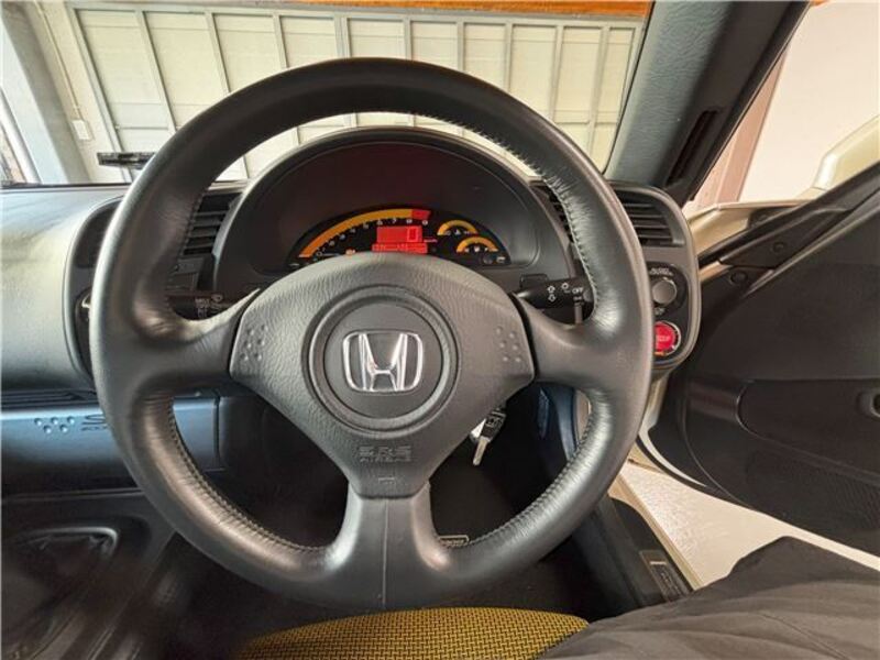 S2000