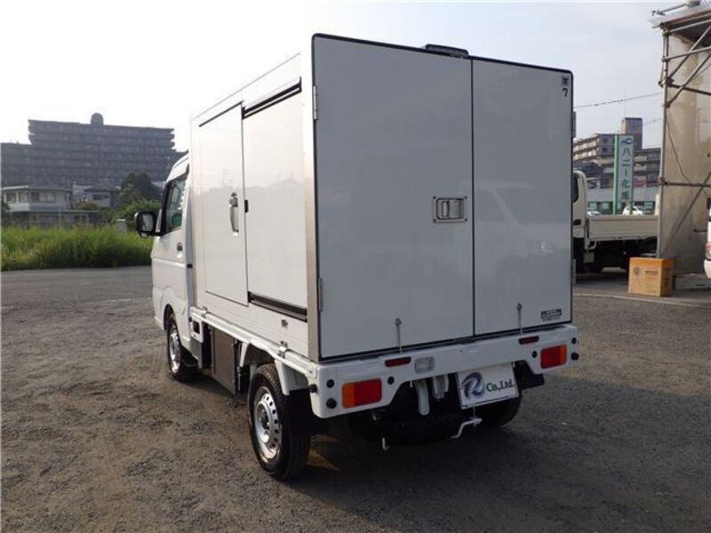 CARRY TRUCK