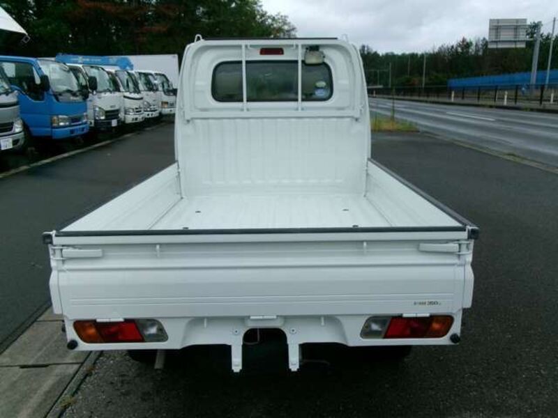 MINICAB TRUCK