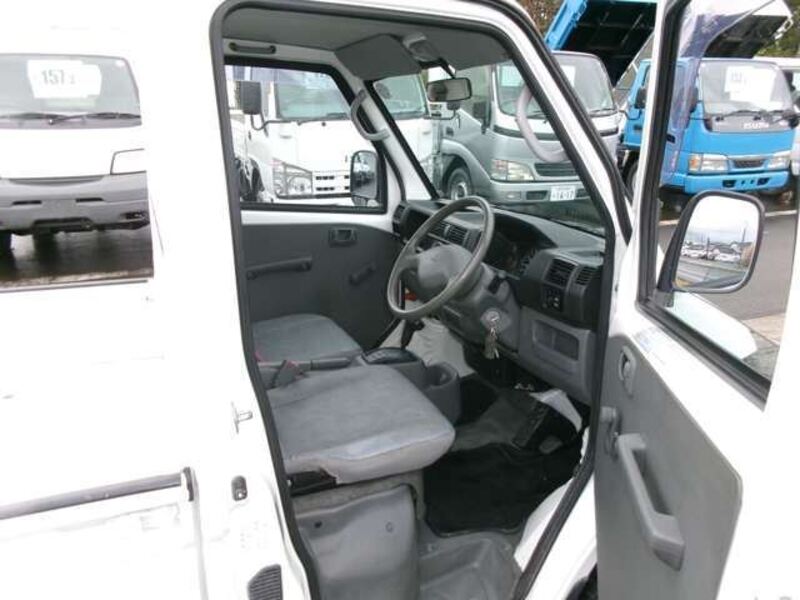 MINICAB TRUCK