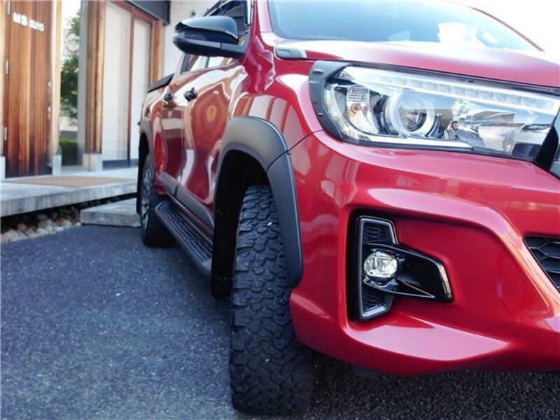 HILUX