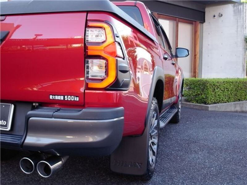 HILUX