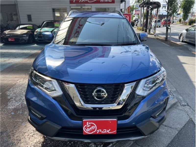 X-TRAIL
