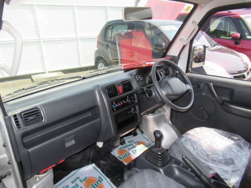CARRY TRUCK