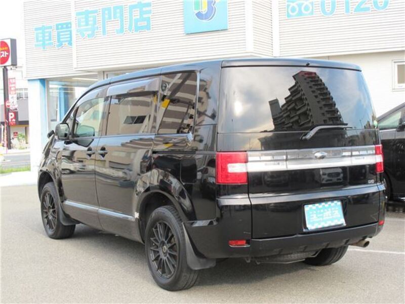 DELICA D5