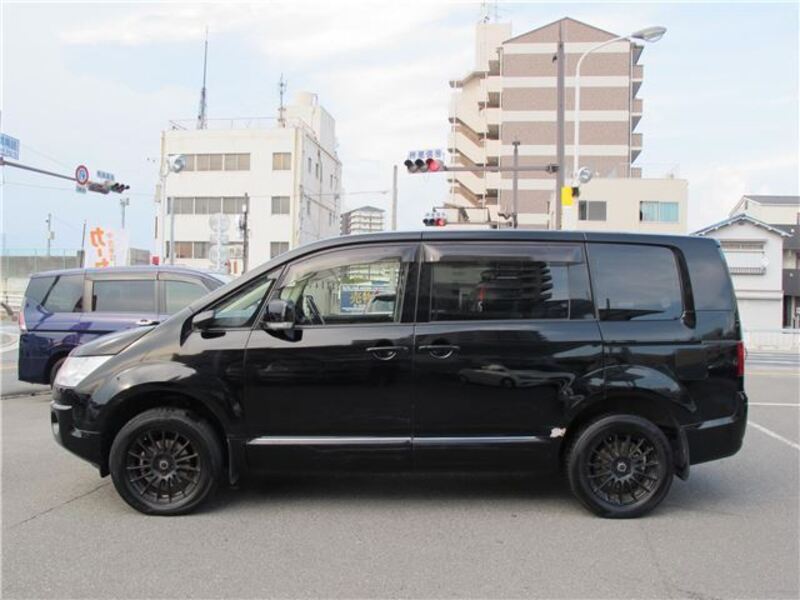 DELICA D5