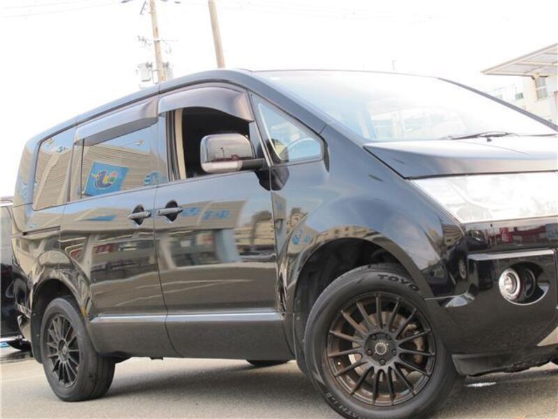 DELICA D5