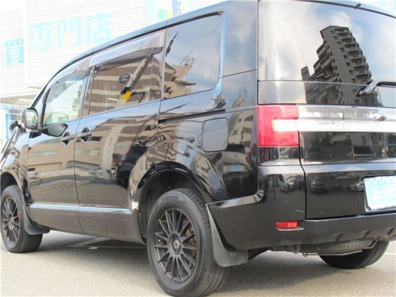 DELICA D5